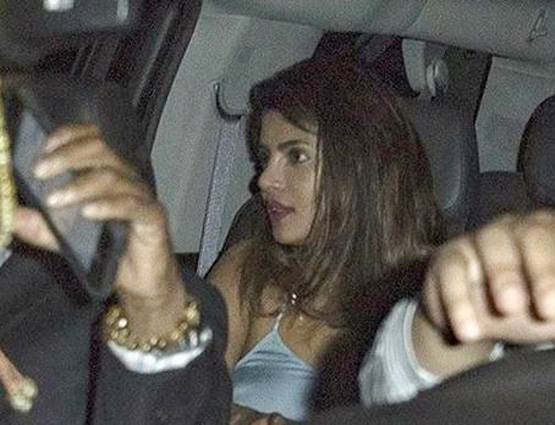 प्रियंका के साथ भारत आएंगे निक, एक्ट्रेस की मां से करेंगे मुलाकात!