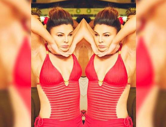 राखी सावंत का योग, सोशल मीडिया पर वायरल हैं ये तस्वीरें