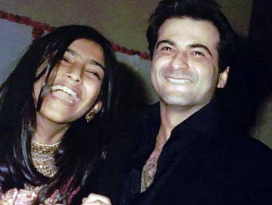 बचपन में कुछ ऐसी थीं सोनम कपूर, देखें Unseen Photos