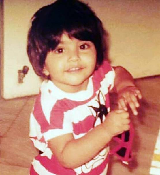 बचपन में कुछ ऐसी थीं सोनम कपूर, देखें Unseen Photos