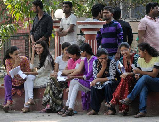 इन 7 विभाग में सरकारी नौकरी पाने का मौका, 12वीं पास भी करें अप्लाई