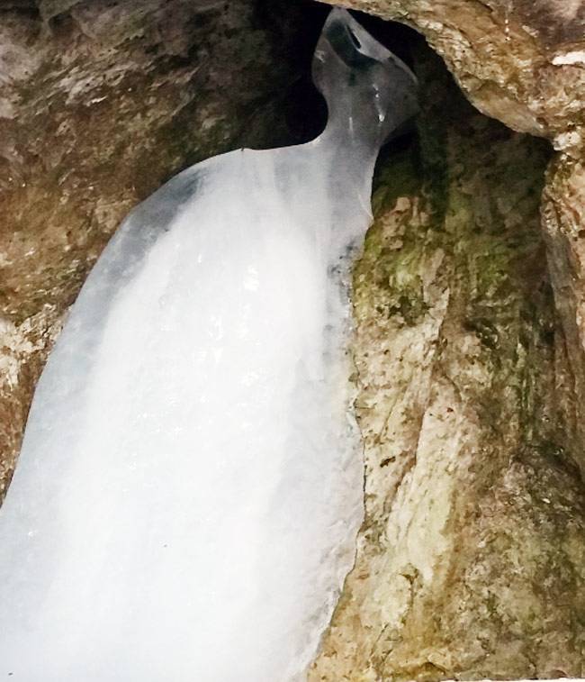 आज भी अनसुलझे हैं अमरनाथ गुफा के ये रहस्य!