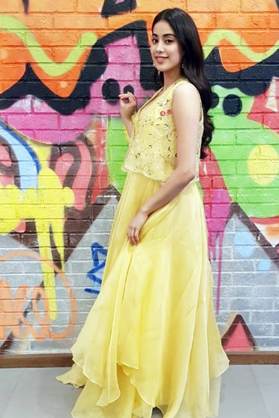 'धड़क' के ट्रेलर लॉन्च में क्यों रोई थीं खुशी? जाह्नवी ने बताया