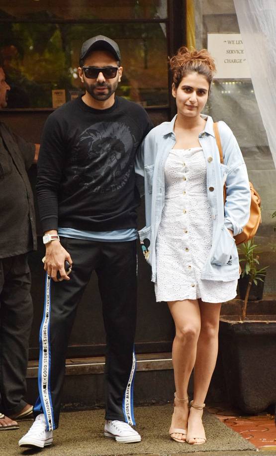 क्या आयुष्मान खुराना के भाई को डेट कर रहीं दंगल गर्ल फातिमा?