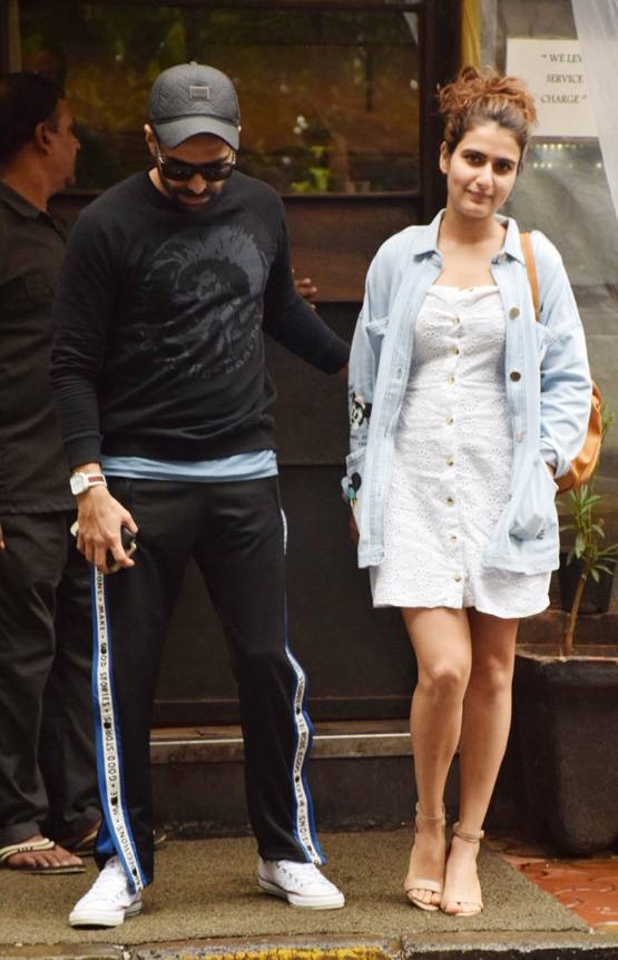 क्या आयुष्मान खुराना के भाई को डेट कर रहीं दंगल गर्ल फातिमा?