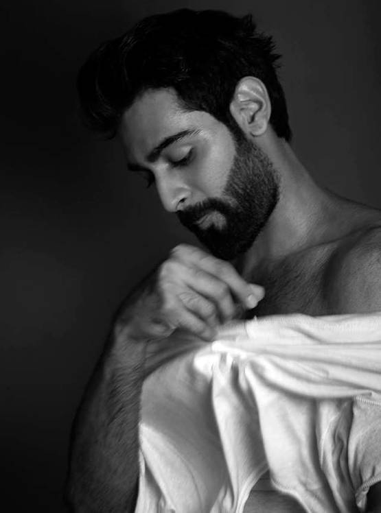 ये हैं पूनम ढिल्लों के बेटे, भंसाली की फिल्म से करेंगे डेब्यू