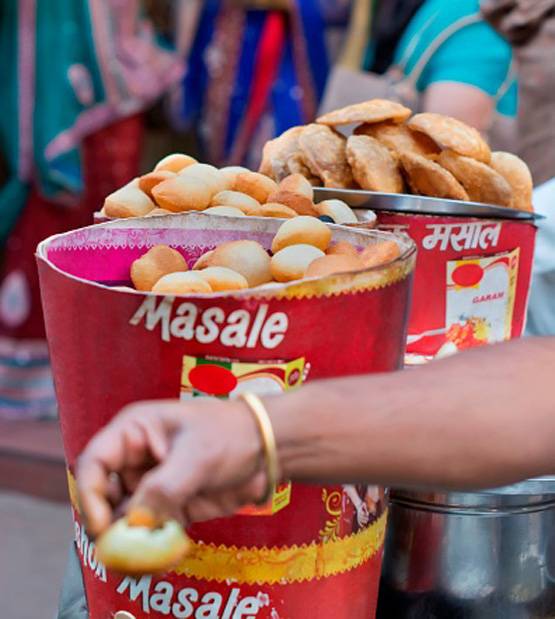 टेंट में रहा, भूखे पेट सोया, गोलगप्पे बेचे, अब U-19 में हुआ सिलेक्ट