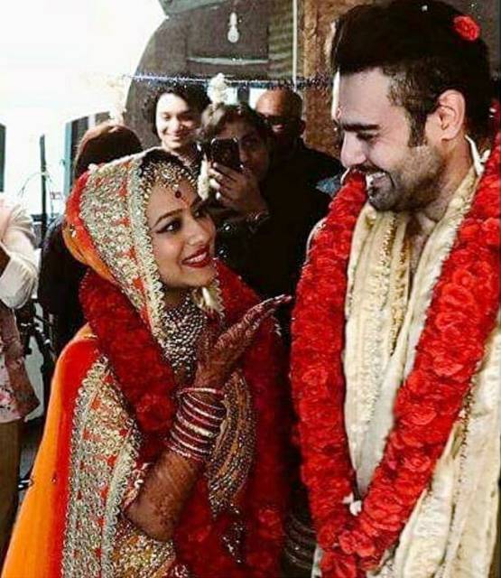 शादी के तुरंत बाद महाक्षय ने कराया फोटोशूट, तस्वीरों में दिखे मिथुन