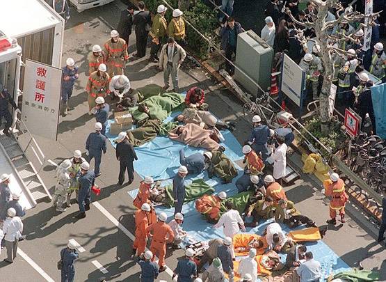 स्‍टेशन पर जहरीले गैस से किया था मास मर्डर, बाबा को दी गई फांसी