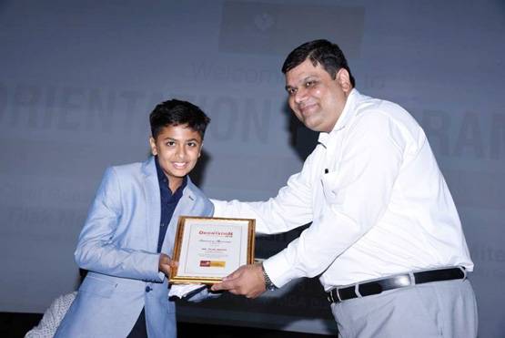 13 साल के बच्चे ने मुंबई के डिब्बेवालों के साथ शुरू किया बिजनेस