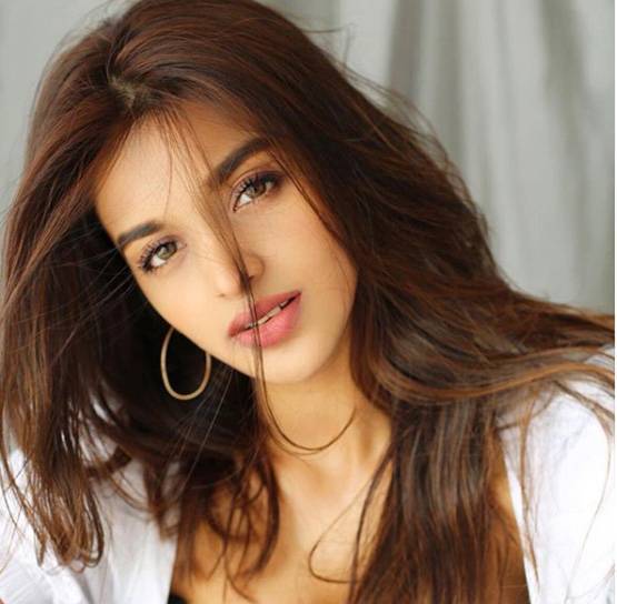 लंदन में केएल राहुल संग एक्ट्रेस की लंच डेट, अफेयर की है चर्चा