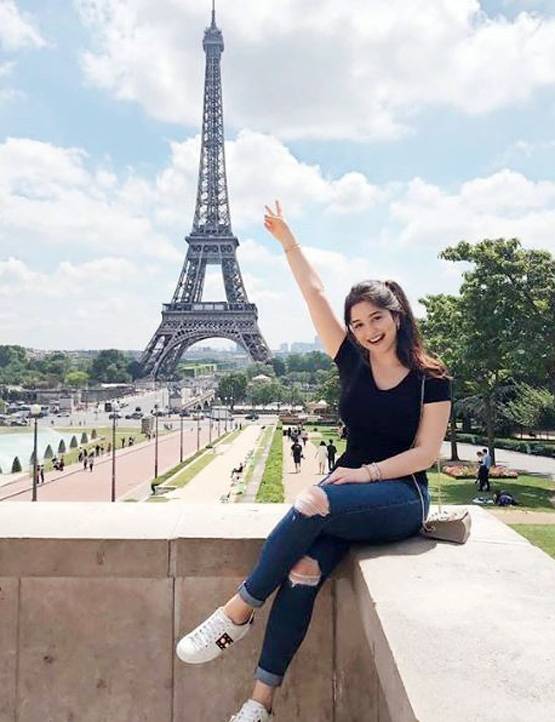 सचिन तेंदुलकर की बेटी सारा की तस्वीरें सोशल मीडिया पर वायरल