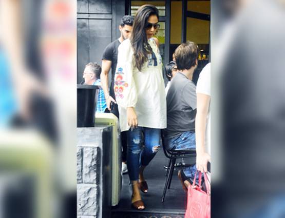 प्रेग्नेंसी में मीरा राजपूत ने की शूटिंग, जल्द दिखेंगी स्क्रीन पर