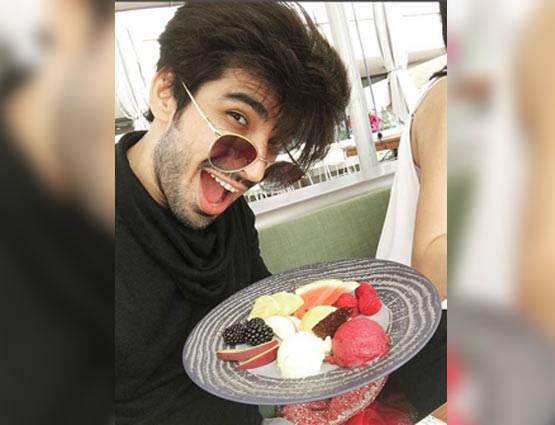 पहली बार स्विट्जरलैंड गया ये टीवी कपल, शेयर की हॉलिडे PHOTOS