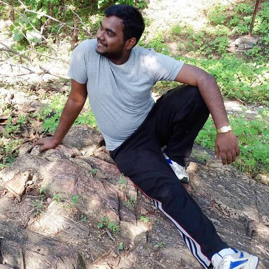 मिलिए इस IAS से, कभी गरीबी में बनाना पड़ा था साइकिल का पंक्चर