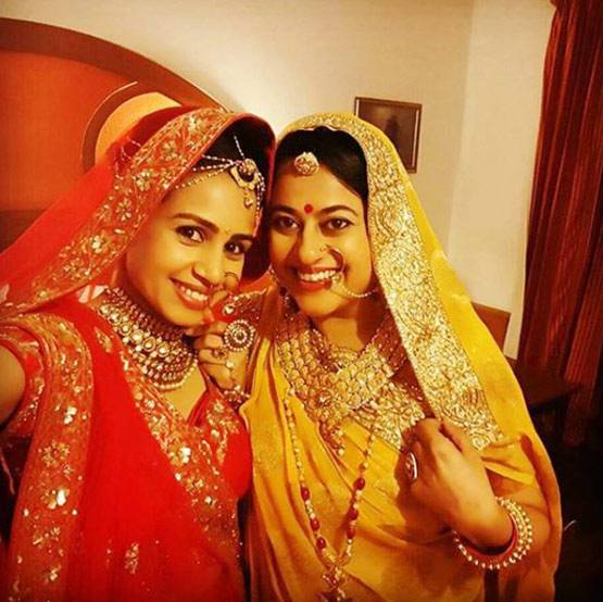 शादी के 12 साल बाद इश्कबाज की ये एक्ट्रेस बनी मां, द‍िया बेटी को जन्म