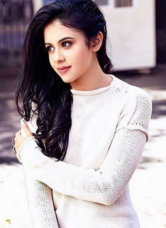 ये हैं मिथुन की गोद ली हुई बेटी दिशानी, न्यूयॉर्क में की है पढ़ाई