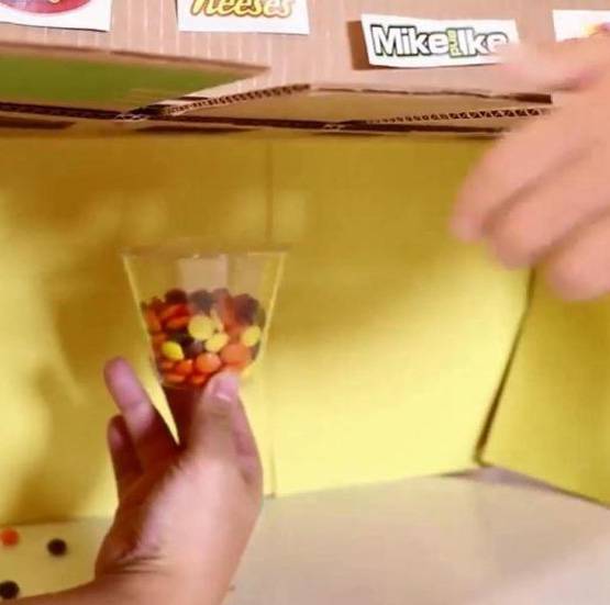 7 साल के बच्चे का कमाल, यूट्यूब के वीडियो से बना करोड़पति