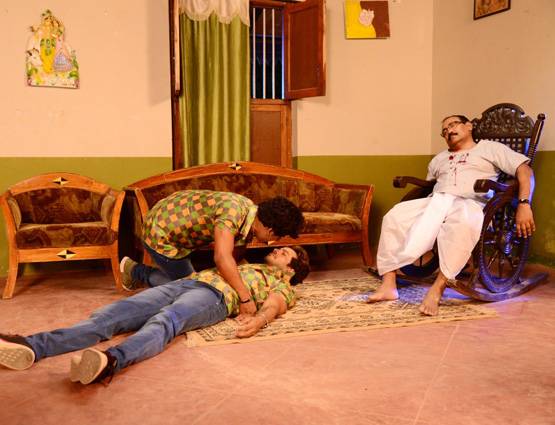 भोजपुरी फिल्मों में फिर धूम मचाएंगे ये IAS अफसर, पसंद है कॉमेडी