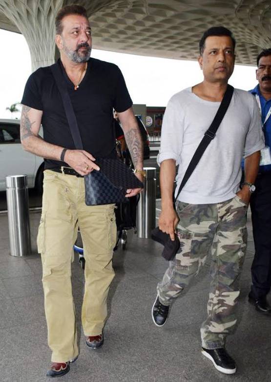 ये हैं संजू के रियल 'कमली', एयरपोर्ट पर संजय दत्त के साथ दिखे