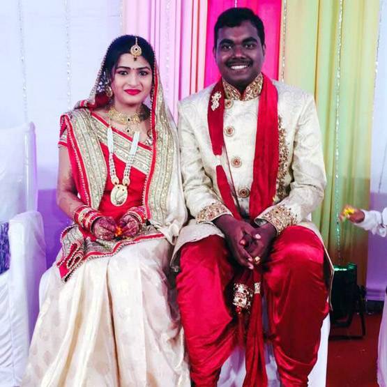 मिलिए इस IAS से, कभी गरीबी में बनाना पड़ा था साइकिल का पंक्चर