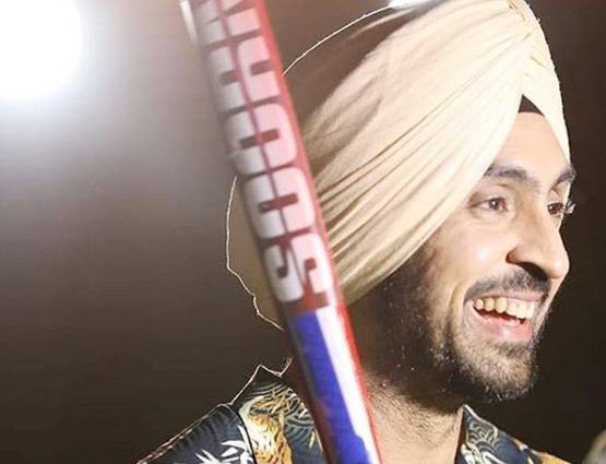 कभी गुरुद्वारे में गाता था ये एक्टर, जानें कैसे बना बॉलीवुड का सूरमा