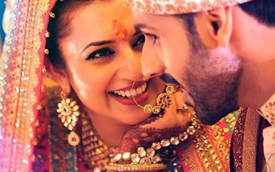 2 साल पहले हुई थी दिव्यांका-विवेक की ड्रीम वेड‍िंग, यहां देखें PHOTOS