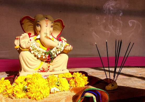 मुस्ल‍िम शादी से पहले होती है गणेश पूजा, यहां है अनोखा रिवाज