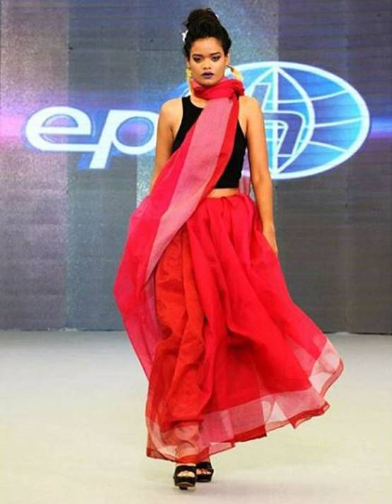 ये हैं भारत की 'देसी रिहाना', सोशल मीडिया पर छाईं तस्वीरें