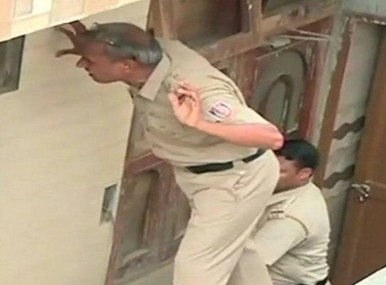 बुराड़ी कांड: रजिस्टर में लिखा था 30 जून को भगवान से मिलेंगे