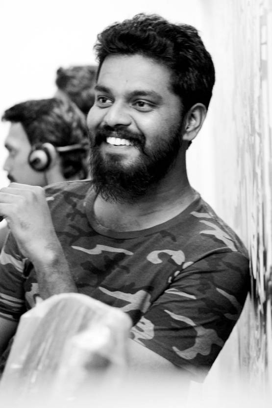 'एंग्री हनुमान' के बाद सोशल मीडिया में छाए 'दाढ़ी वाले राम'