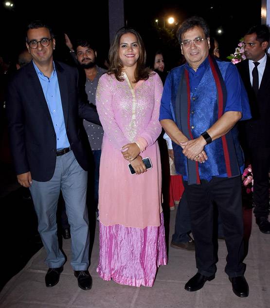 प्रफुल्ल पटेल की बेटी के र‍िसेप्शन में पहुंची ईशा अंबानी, सलमान-कटरीना