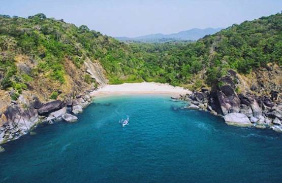 मॉनसून का मजा लेना है तो घूम आइए गोवा के ये 8 शानदार बीच