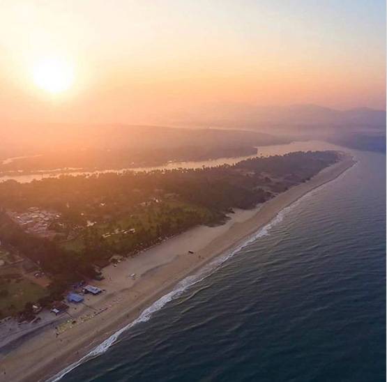 मॉनसून का मजा लेना है तो घूम आइए गोवा के ये 8 शानदार बीच