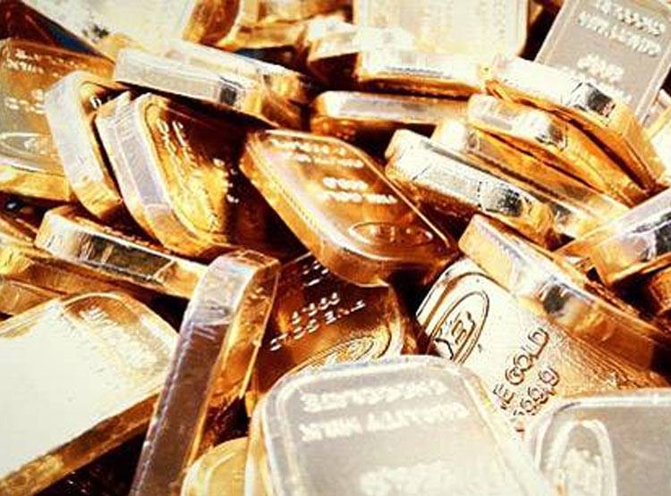 IT रेड: उड़े अफसरों के होश, 8 करोड़ कैश, 87 किलो सोना बरामद