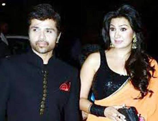 हिमेश ने की हैं 2 शादियां, एक ही बिल्डिंग में रहती है तलाकशुदा पत्नी