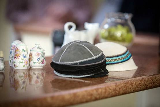 दुनिया के इन 5 धर्मों में ऐसे की गई है प्रलय की भविष्यवाणी