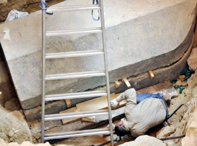 मिस्र में रहस्यमयी ताबूत, क्या सिकंदर की खोई कब्र से है ताल्लुक?