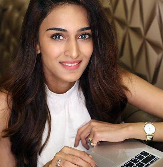 'कसौटी...' एक्ट्रेस ने खोले राज, पापा की बीमारी ने बनाया जिम्मेदार