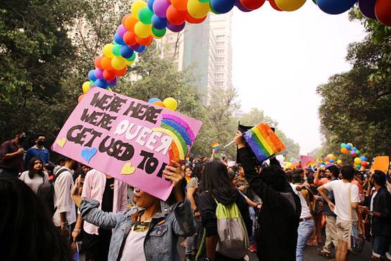 क्या है धारा 377? जानिए समलैंगिकता पर कितनी सजा का है प्रावधान