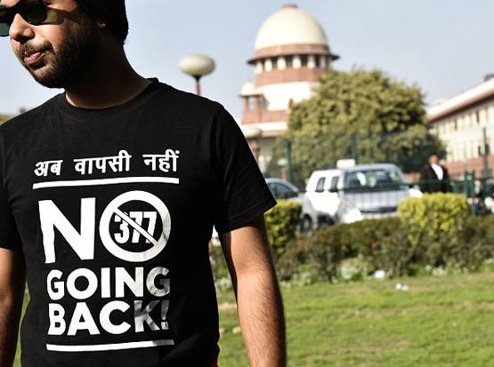 धारा 377: जानिए रामदेव से लेकर सियासी दलों तक किसकी क्या है राय