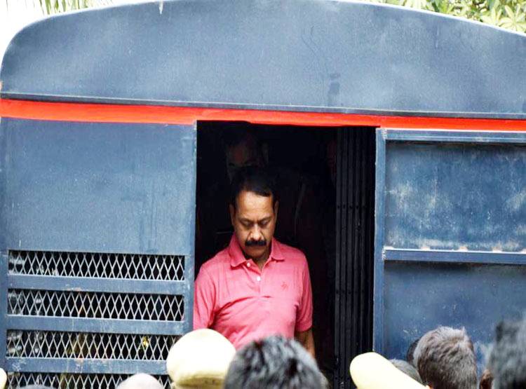 मुख्तार का करीबी था मुन्ना बजरंगी, AK 47 से की थी BJP नेता की हत्या