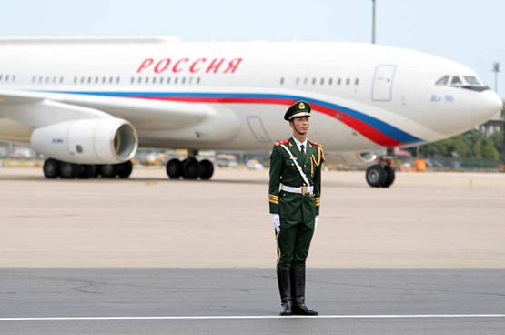 पुतिन का 5 सितारा होटल जैसा विमान: ऑफिस-बेडरूम के साथ जिम