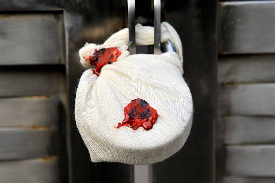 सबसे बड़ी IT रेड: 163 करोड़ कैश, 100 किलो सोना जब्त