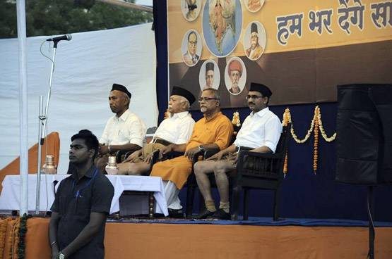 कश्मीर से GST, मोदी सरकार के इन फैसलों में दिखा RSS का दखल