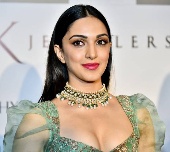 फैशन शो में छाया 'लस्ट स्टोरीज' एक्ट्रेस का ब्राइडल लुक, फोटो Viral