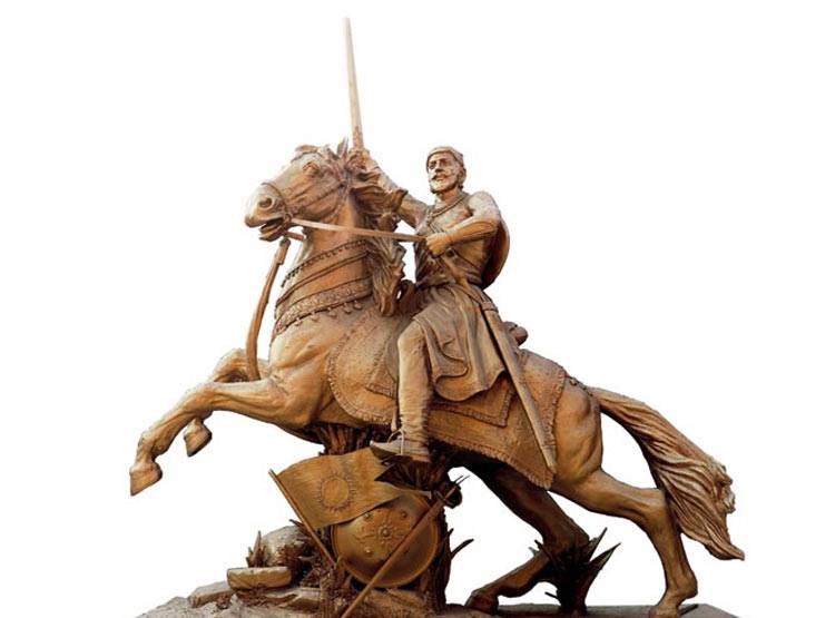 ऐसा क्यों सरकार? सबसे ऊंची प्रतिमा के शिवाजी छोटे, बढ़ी तलवार!