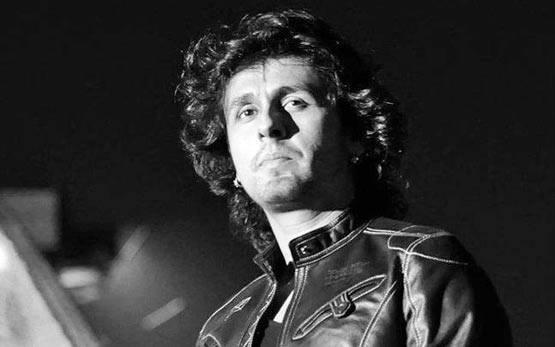 4 साल की उम्र से ही गाने लगे थे सोनू निगम, मो. रफी के हैं फैन