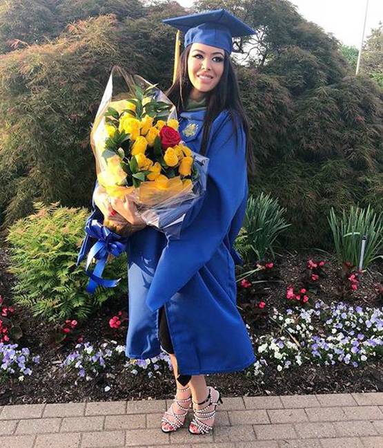 क्या एक्ट्रेस बनेंगी संजू की बेटी त्रिशाला? दिया यह जवाब