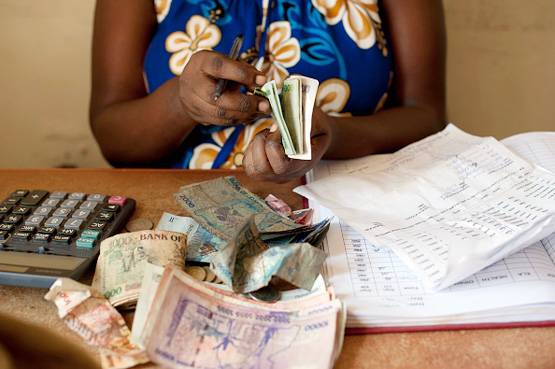 युगांडा में रहते हैं 20,000 भारतीय, इकोनॉमी में है अहम योगदान